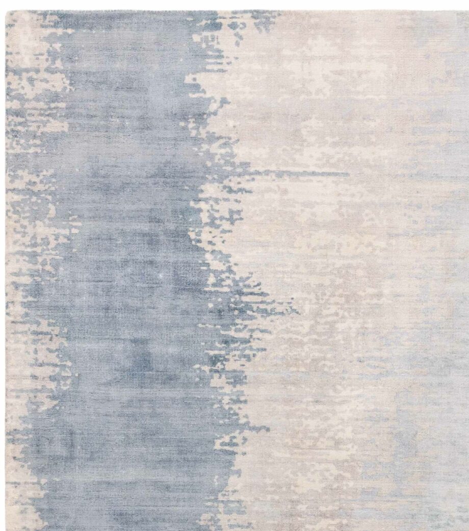 Asiatic Juno aquamarine 2