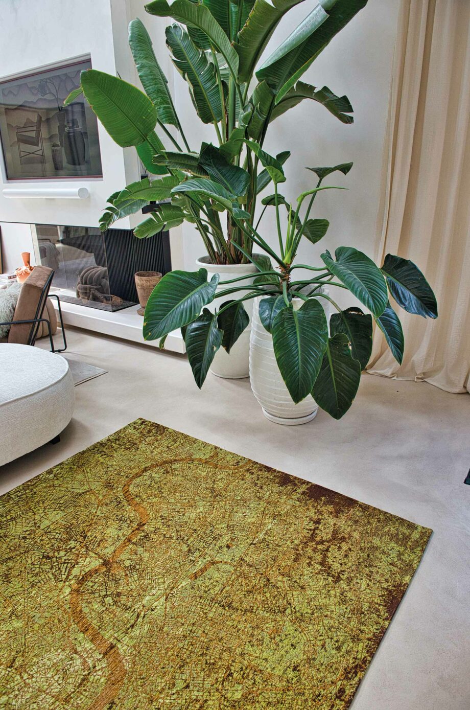 Louis De Poortere matta Cities London 9320 Green Meadows interior 2