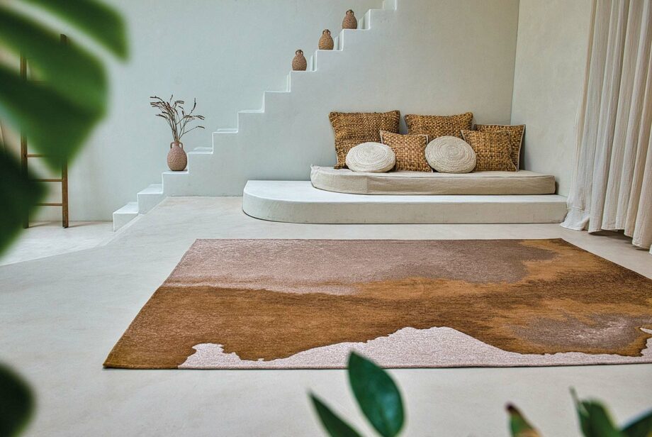 Louis De Poortere matta Meditation Lagoon 9326 Chestnut interior 1