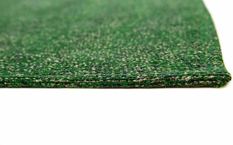 Louis De Poortere matta Pop 9388 Green On Fire side