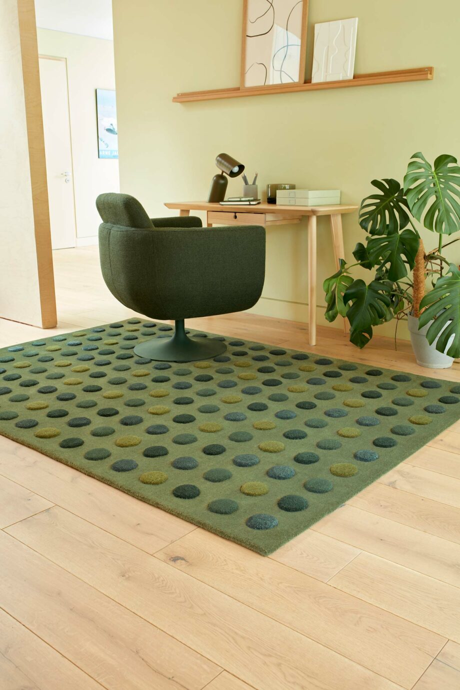 Asiatic matta Dotty Green interior v2
