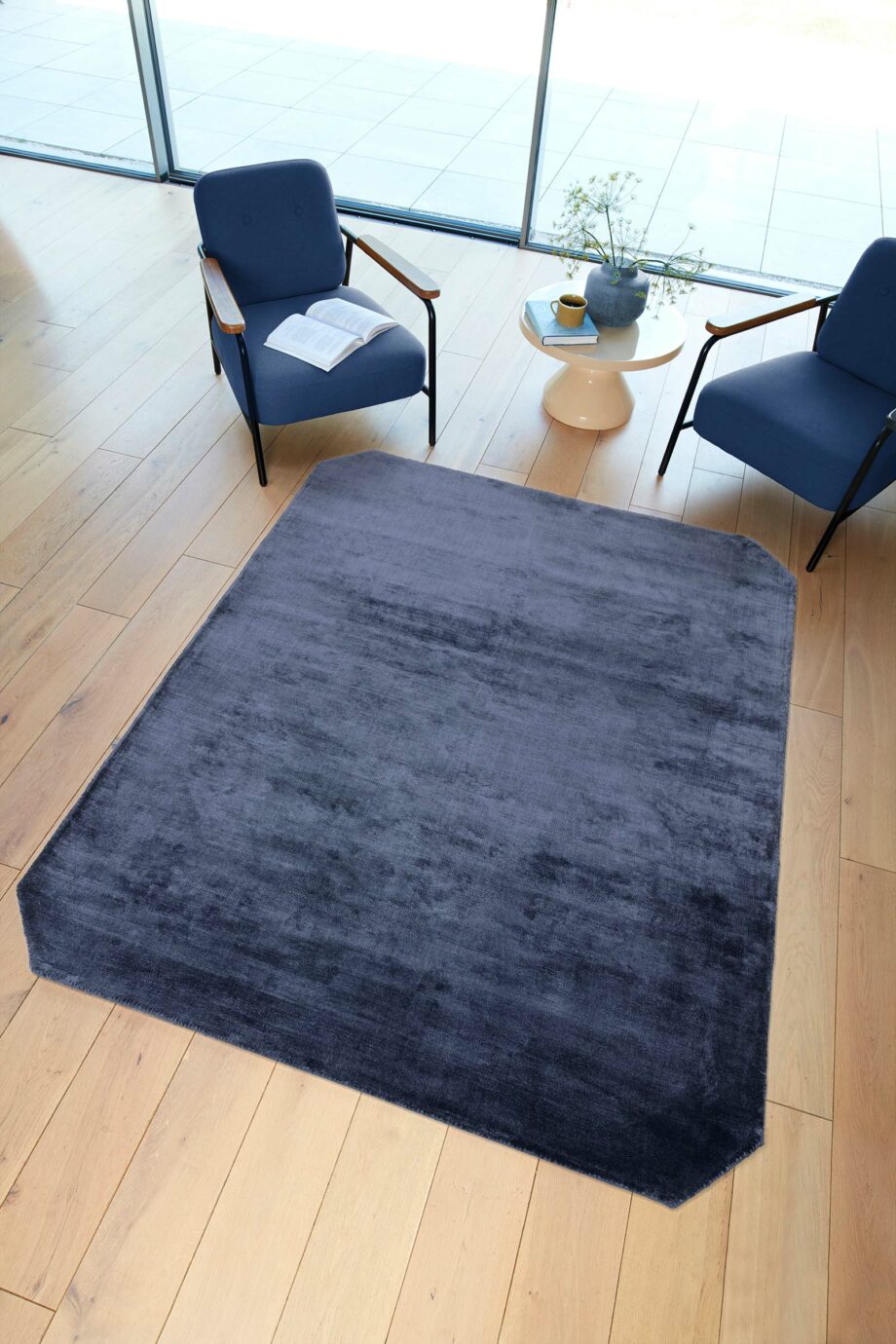 Asiatic matta Gleam Navy interior