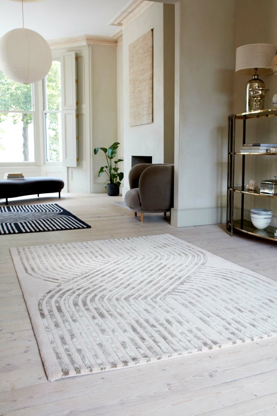 Asiatic matta Matrix 99 Solstice Ivory interior