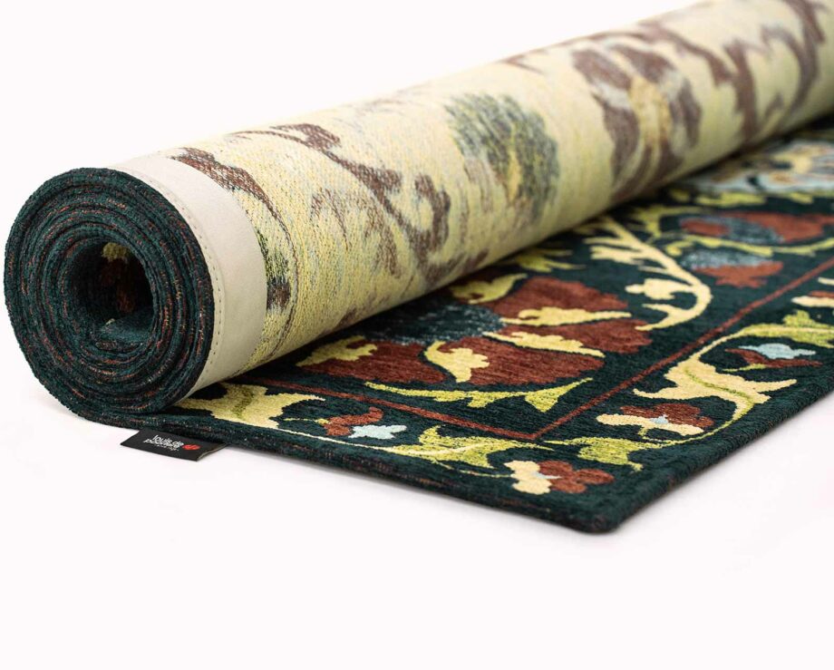 Louis De Poortere matta Antiquarian Suzani 9729 Bavaria roll