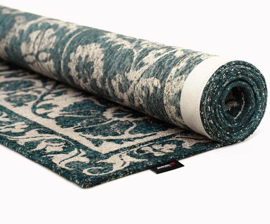 Louis De Poortere matta Antiquarian Suzani 9733 Notos roll