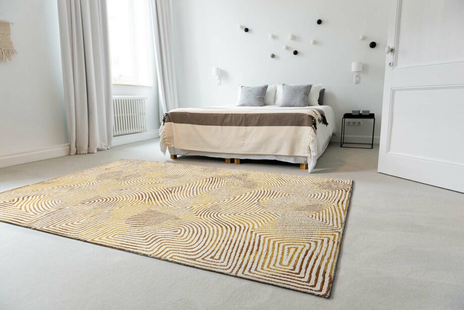 Louis De Poortere matta Meditation Coral 9799 Coral Yellow Hippy Ambiance