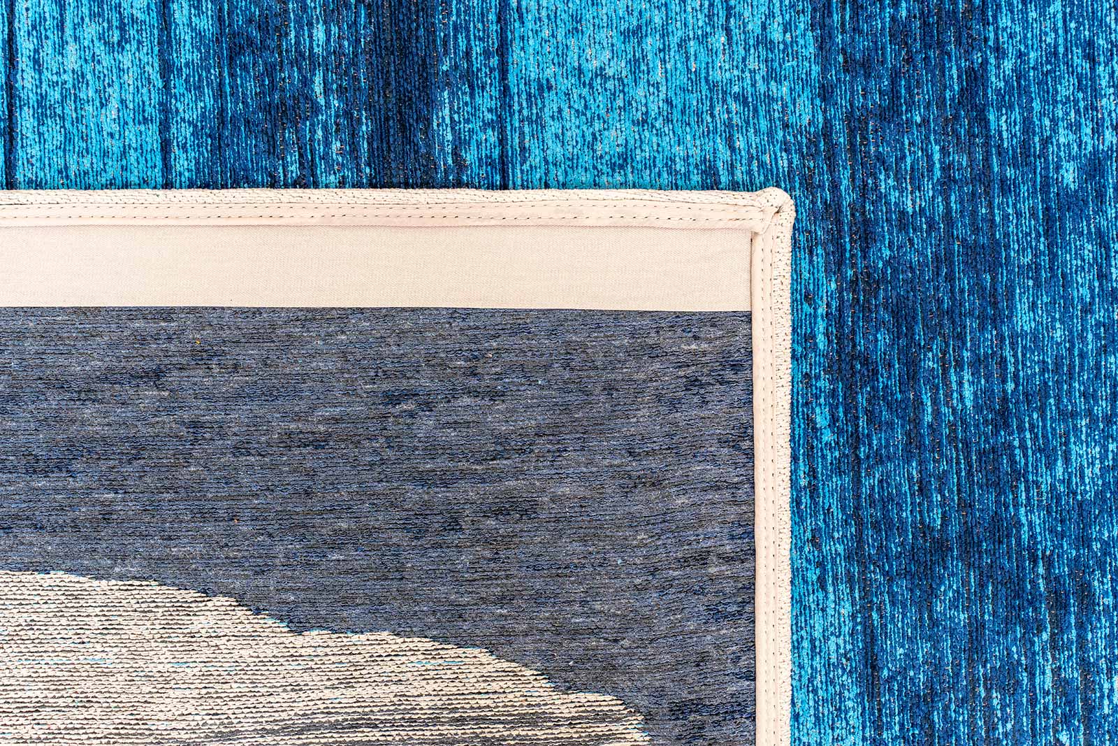 Louis De Poortere matta Craft 2080 Brush Diva Blue back