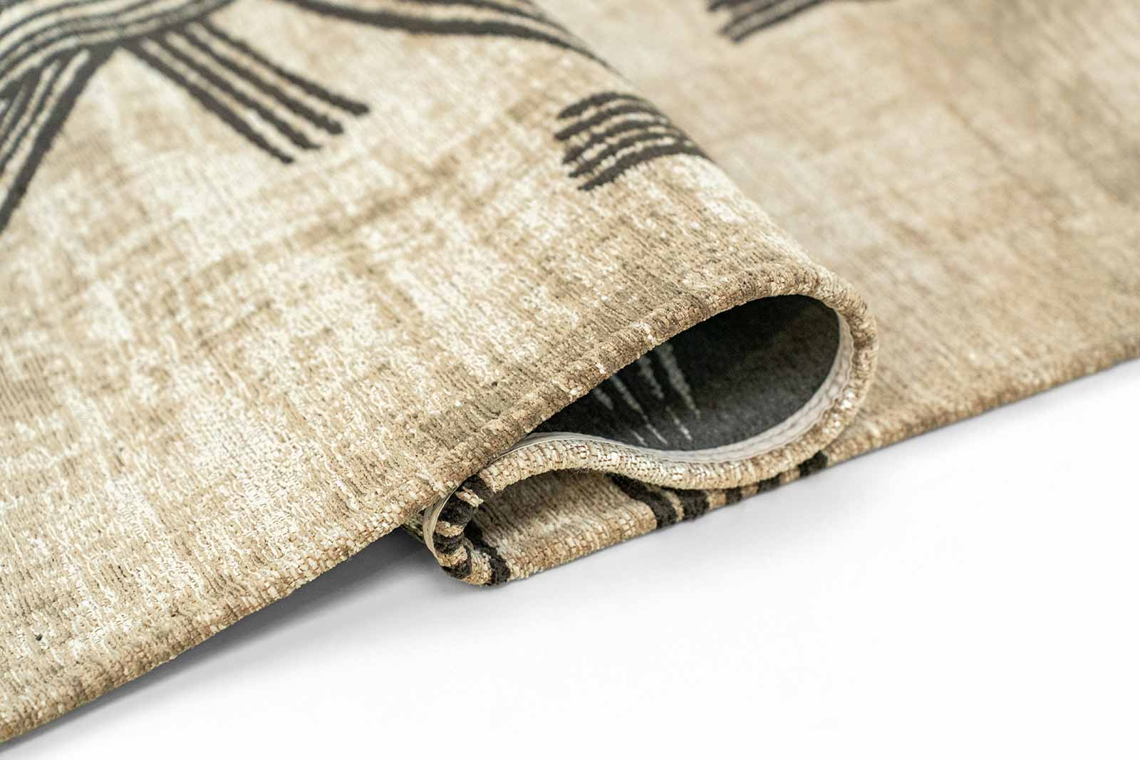 Louis De Poortere matta Meditation 2067 Kanji Slate fold